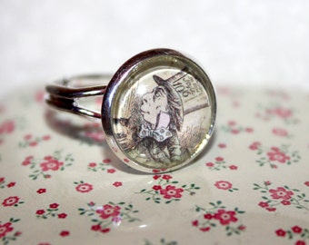Cute Alice In Wonderland Mad Hatter ring