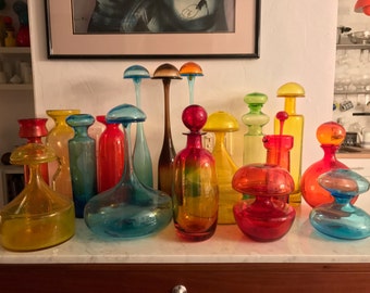Vintage Mid Century Modern Blenko Art Glass Decanter with Ball Stopper Wayne Husted Design in Amberina or Tangerine Color 13.25"