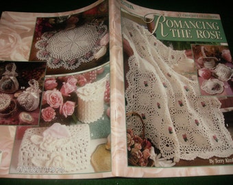 Afghan Crocheting Patterns Romancing the Rose Leisure Arts 3036 Crochet Pattern Leaflet Terry Kimbrough