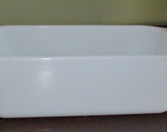 Vintage PYREX White/Opal Loaf Pan/Casserole/Meatloaf Baking Dish