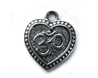 6 Silver Om Heart Charms