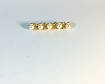 Vintage Pearl with Gold Trim Costume Brooch