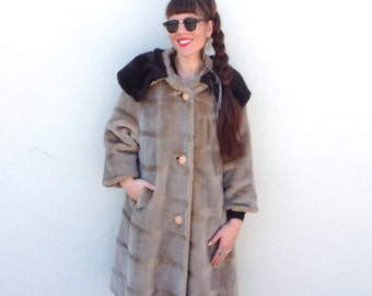 Vintage coat brown coat Faux Fur coat Vegan friendly coat Mod coat Long coat XL coat Winter coat Fall Coat retro coat classic coat