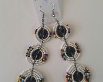 maasai earrings / beaded earrings / colourful earrings