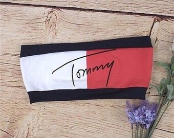 Reworked Tommy Hilfiger Spell Out Aaliyah Bandeau Crop Top, Vintage Destinys Child Tommy Bra, Vintage Tommy Bra, 90s Tommy Bra Crop Top Bra