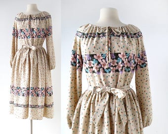 70s Floral Dress | Urban Bohemian | 1970s Dress | Medium M