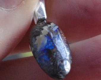 Superb Australian Boulder Opal pendant on sterling silver bail