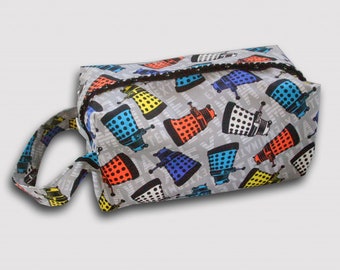 Dalek Project Bag, knitting project bag, crochet bag, snap boxy bag, zipperless, gifts for knitter