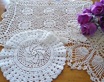 3 Doilies Doily Crocheted Doily Ecru Vintage Doilies E3