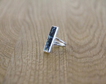 Black Plume Agate and Sterling Silver Hand-Formed Ring. Size 7.