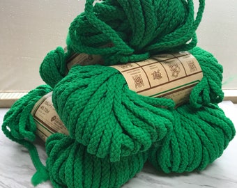 Green braided macramé. Green Macramé yarn. Braided Persian cord. 6mm macramé yarn.