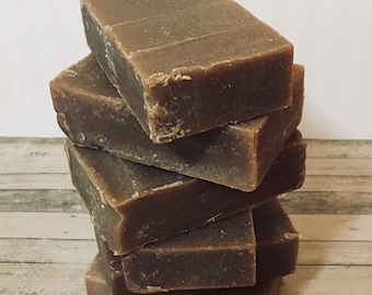Maple Shea Butter Soap.