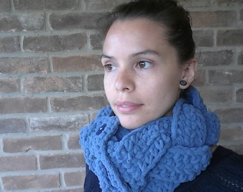 Chunky Braided Cowl