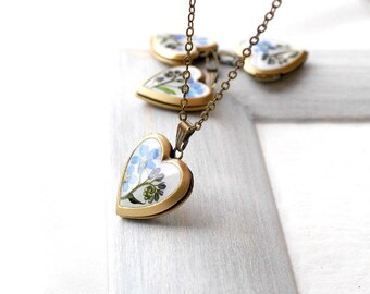 Flower locket necklace Birthday gift locket pendant Heart locket Small locket Girlfriend necklace for mom necklace keepsake Memory necklace