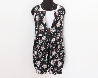 Vintage 80s 90s Black Pink Floral Bloomers Romper Onesie Knickers Shorts Jumper Pockets Playful Kitschy XS S Small