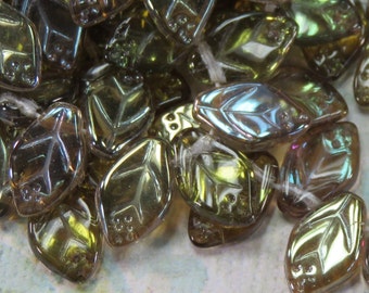 Sappherit Luster Czech Glass Leaves, 24 Beads - Item 1715