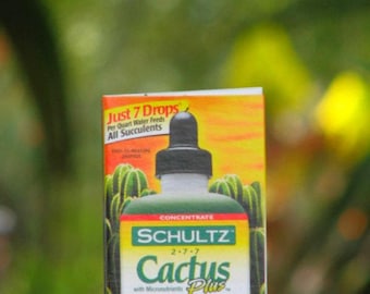 Schultz Liquid Plant Food for Cactus and Succulent Plants