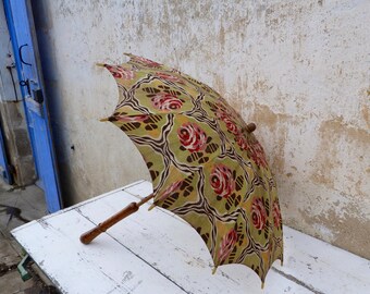 Reserved to Kristen French 1900/1910s French Edwardian floral cotton parasol umbrella/ wood handle