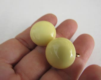 Yellow Bakelite Clip On EArrings Tested