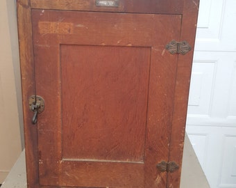 Antique Oak Chicago Surgical and Electrical Company Incubator Local Pickup Only