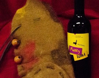 Design your own wine cozy