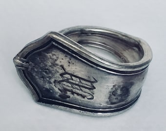Classic Ring "M"