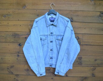1990’s Hard Rock Cafe Denim Jacket Size XL Orlando, Florida Classic Jean Jacket Light Stone Wash