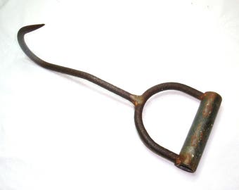 Vintage hay baling hook. Cotton Baling Hook. Rustic farm house decor. 12" long. Forged steel hook welded to steel handle. Handle marked CW.