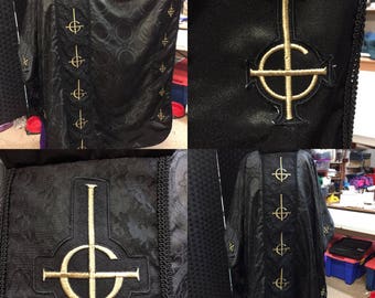 Luxury Black priest Chausable Robe Ghost Ghoul...ish Papa