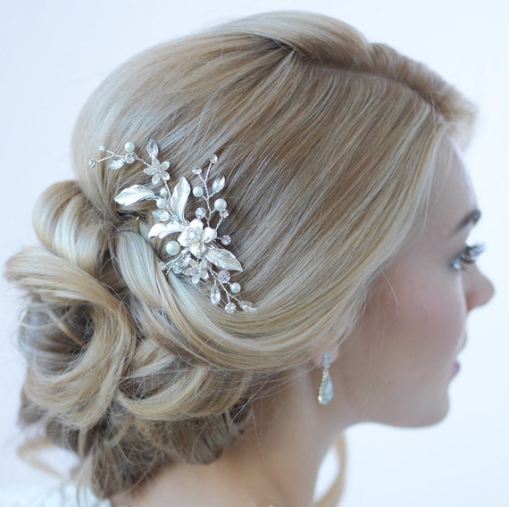 Image of wedding hair clips