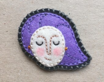 Felt Girl Brooch / Different Colors