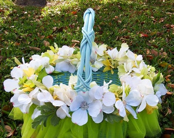 Easter basket, Spring basket, summer basket, floral basket, home decor, Designs on Holiday, table decor, spring centerpiece, Easter decor