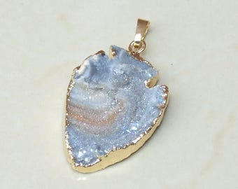 Galaxy Stone, Druzy Arrowhead Pendant, Quartz Druzy Pendant. Druzy Arrow - Agate Druzy Quartz Pendant - 26mm x 37mm - 5716