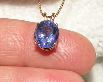 4.24ct Genuine 14kt y.g. Tanzanite Pendant