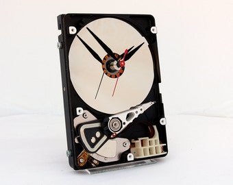Computer Hard Drive Clock, Geek clock gift, harddrive clock, Computer parts clock, Industrial design gift clock geek lovers gift, Recycled