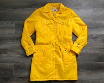Vintage 70s 80s Windbreaker Raincoat, Yellow
