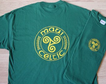 Maui Celtic Triscele T-Shirt - Forest Green with Yellow print