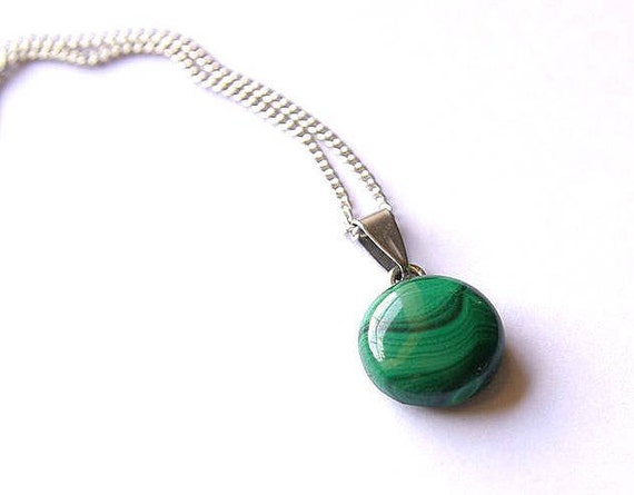 Malachite Pendant, Malachite Necklace, Malachite Cabochon, 925 Sterling Silver Chain, Malachite Gemstone, Malachite Jewelry, Crystal healing