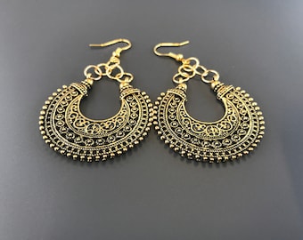 Antique gold chandelier drop earrings