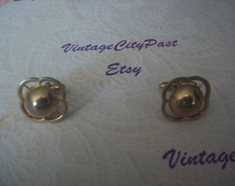 Vintage Mans or Woman's Gold Cuff Links, Mens Shirt Cuff Links, Mens Accessories