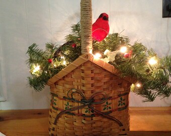 CHRISTMAS DECORATIVE BASKET