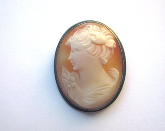 Sterling Shell Left Facing Cameo Brooch Pendant Carved Shell