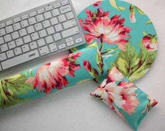 love bliss bouquet Mouse pad set - mouse wrist rest - keyboard rest - coworker gift, under 50, office accessories, desk, cubical decor