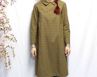 Old vintage Brown Plaid dress falling 60's