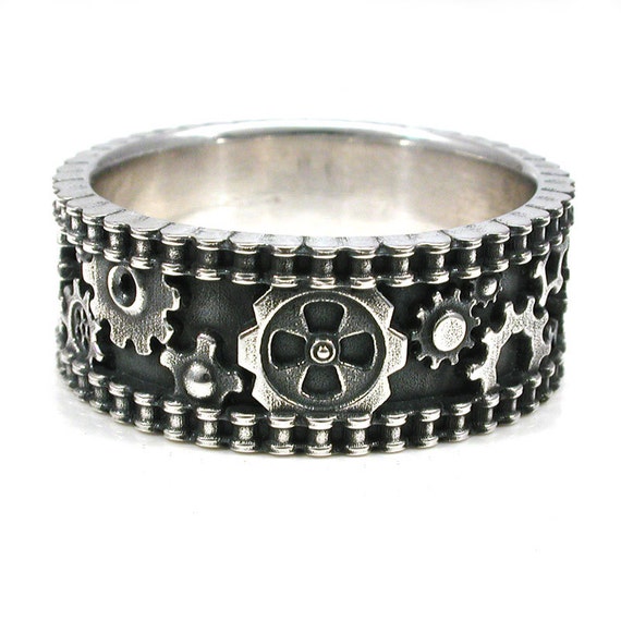 Bike Chain Ring - Steam Punk Silver Gear Ring - Industrial Wedding