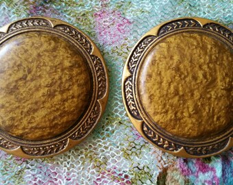 Large Vintage Coat Buttons Metal and Celluloid? 4.4 cm Gold/Bronze