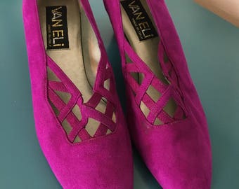 Vintage Van Eli Suede Purple Pumps