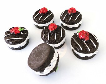 13x17mm.Miniature Cabochon Doughnuts,Miniature Chocolate Cake,Miniature Cake Cabochon,Resin,Miniature Sweet,Miniature Strawberry