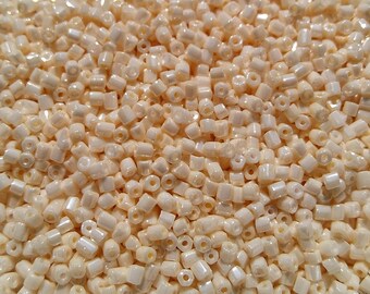 10/0 2 Cuts Cream Shell Opaque Luster Seed Beads Vintage Czech Beads 50/100/500 Grams