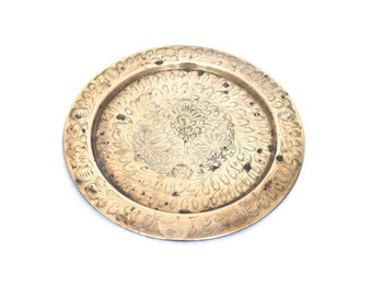 Vintage Round Brass Tray, Engraved Brass Tray, Indian BrassTray, Bohemian Brass Tray, Boho Decor, Brass Display Tray, Brass Candle Tray,